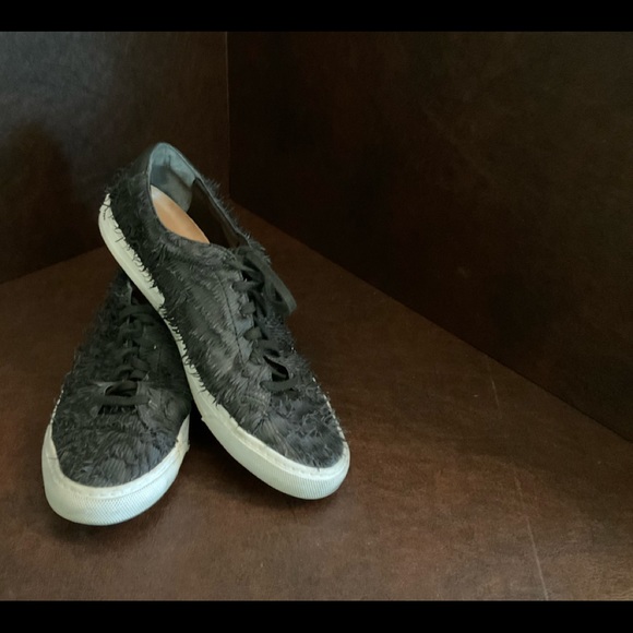 LOEFFLER RANDALL fringed black runners. - Picture 1 of 4